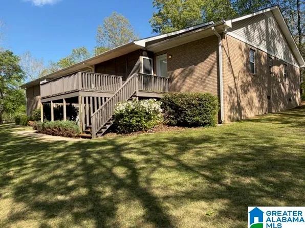 2506 W Lakeshore Dr, Oneonta, AL 35121