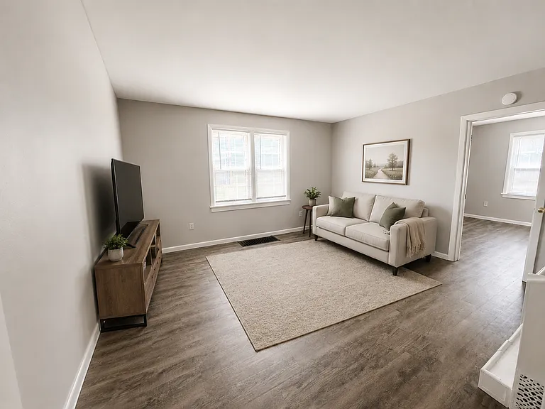 329 Lyon St NE #2 — Photo 5