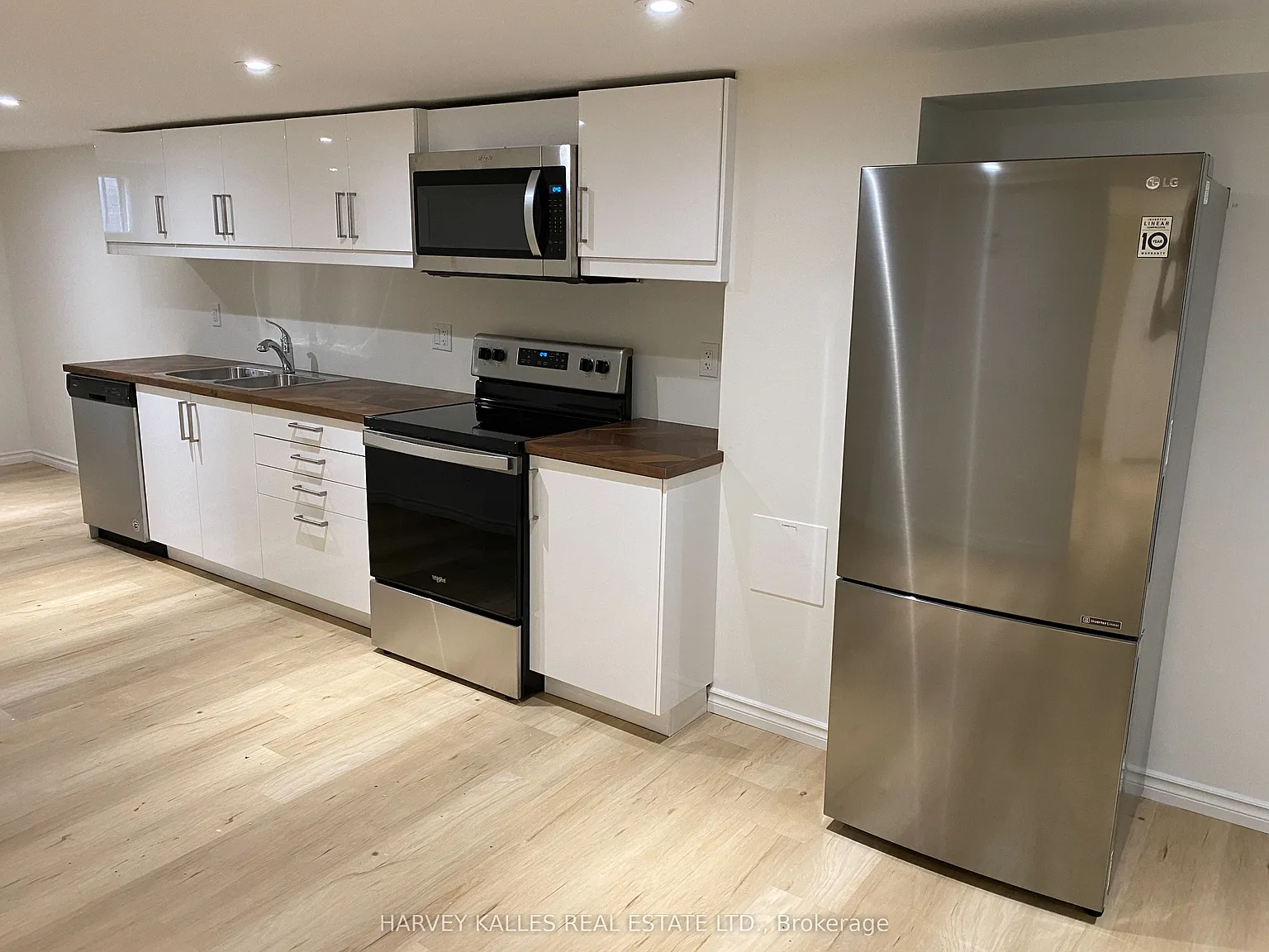 3 bed, $2,550 — Photo 3