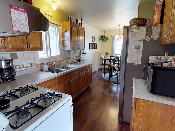 2nd image of 3146 N Teutonia Ave