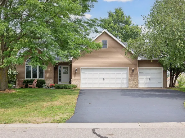 2111 Woodbridge Way, Woodbury, MN 55125