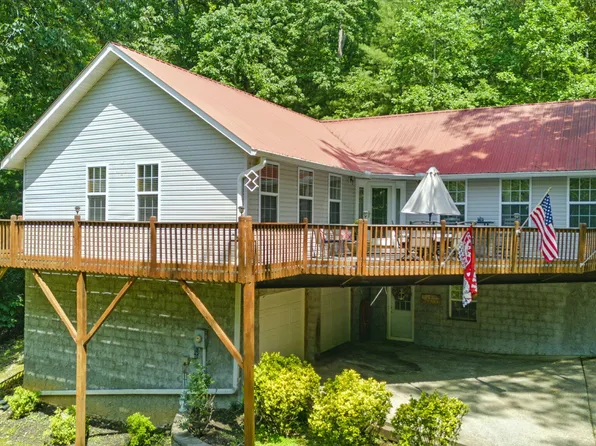 7054 Ski Club Rd, Harrison, TN 37341