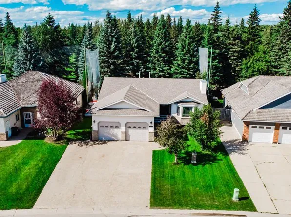 9310 S Wedgewood Dr N, Grande Prairie County No. 1, AB T8W 2G5