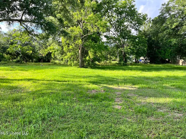 0 Chickasaw Ave, Pascagoula, MS 39567