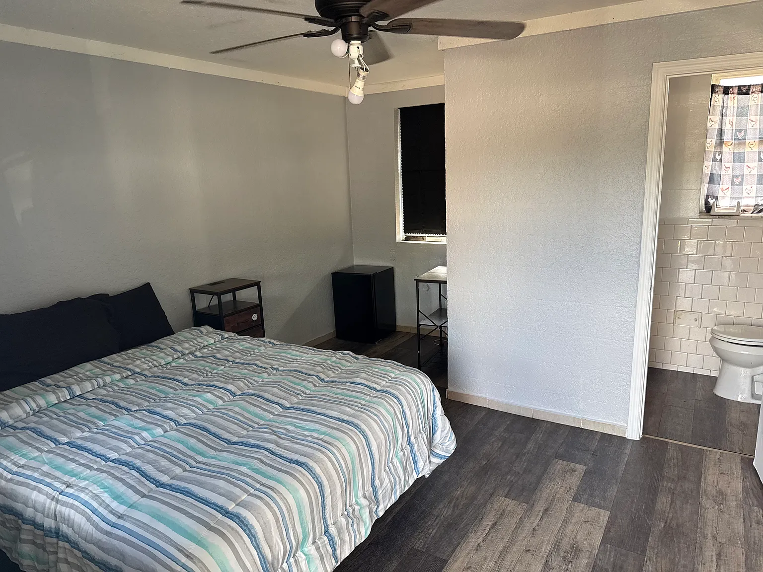 1 bed, 250 sqft, $799 — Photo 4