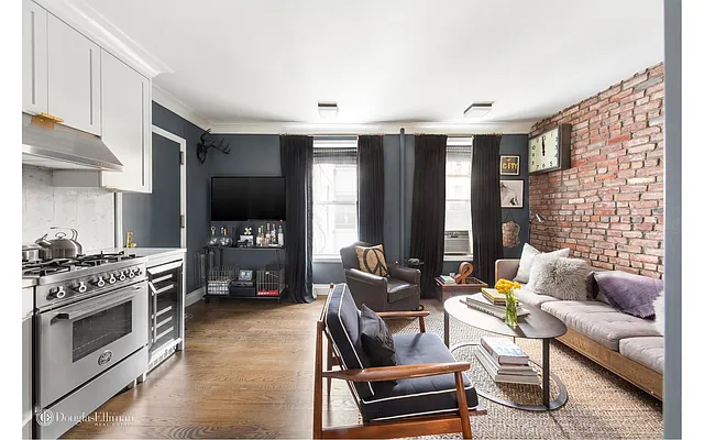 Sold by Douglas Elliman | media 8