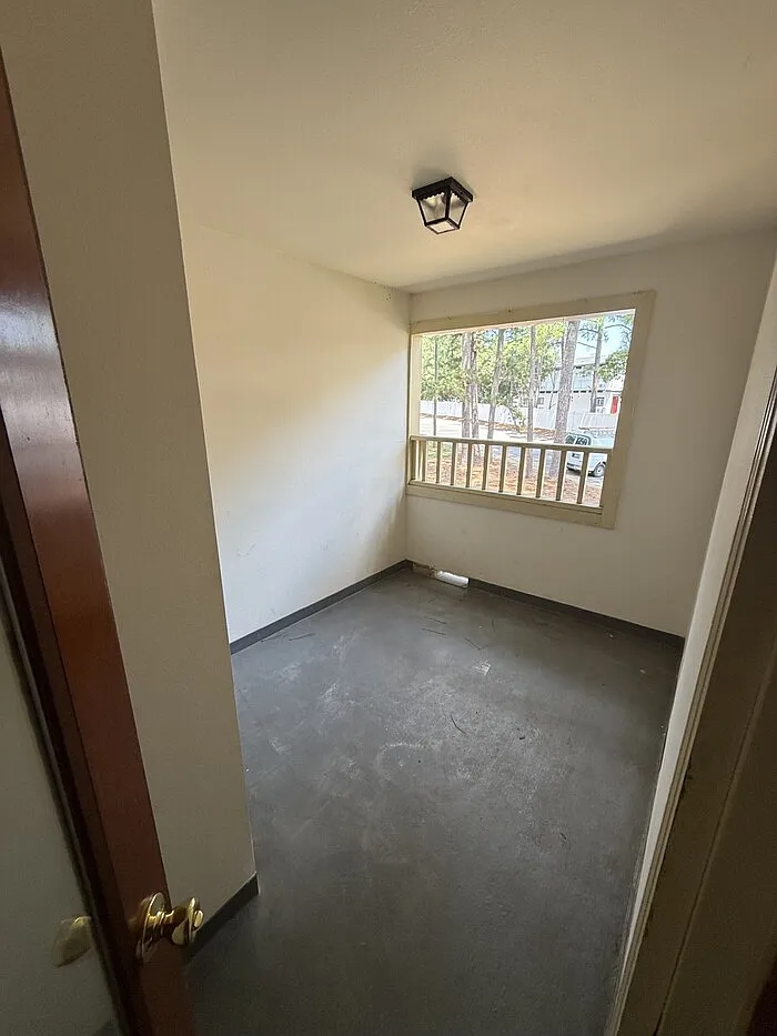 1 bed, 1.0 bath, 540 sqft, $995 — Photo 2
