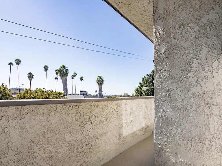 Model Unit - 1 Bed 1 Bath