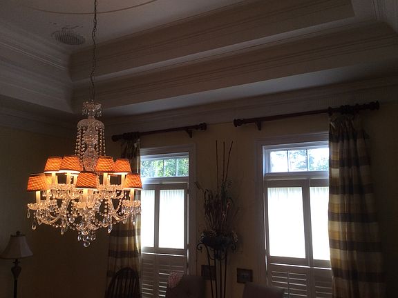 Dining room ceiling