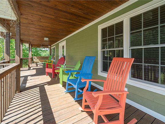 3rd image of 304 Capps Rd