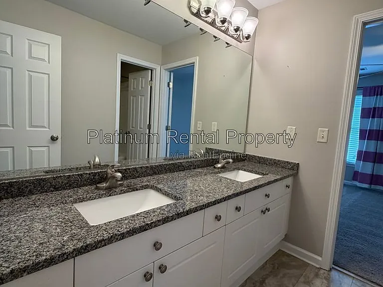 2620 Gentry Walk Ct — Photo 33