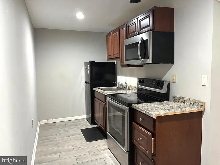 5112 Hollywood Rd — Photo 26