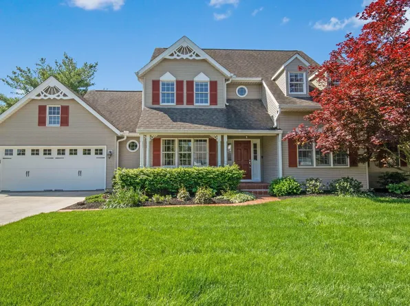 511 Northfield Dr, Circleville, OH 43113