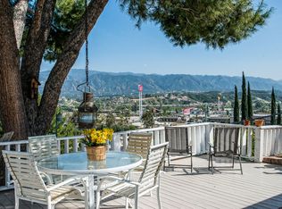 28640 Lakecrest Ave, Santa Clarita, CA 91387