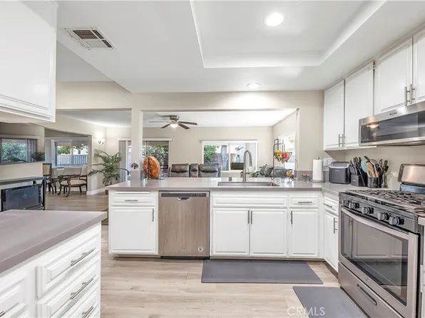 1186 Bottle Tree Way, Hemet, CA 92545