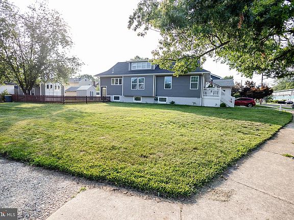 3rd image of 26 Virginia Ave