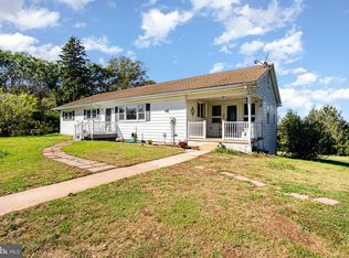 107 Pickett Rd, Dover, PA 17315