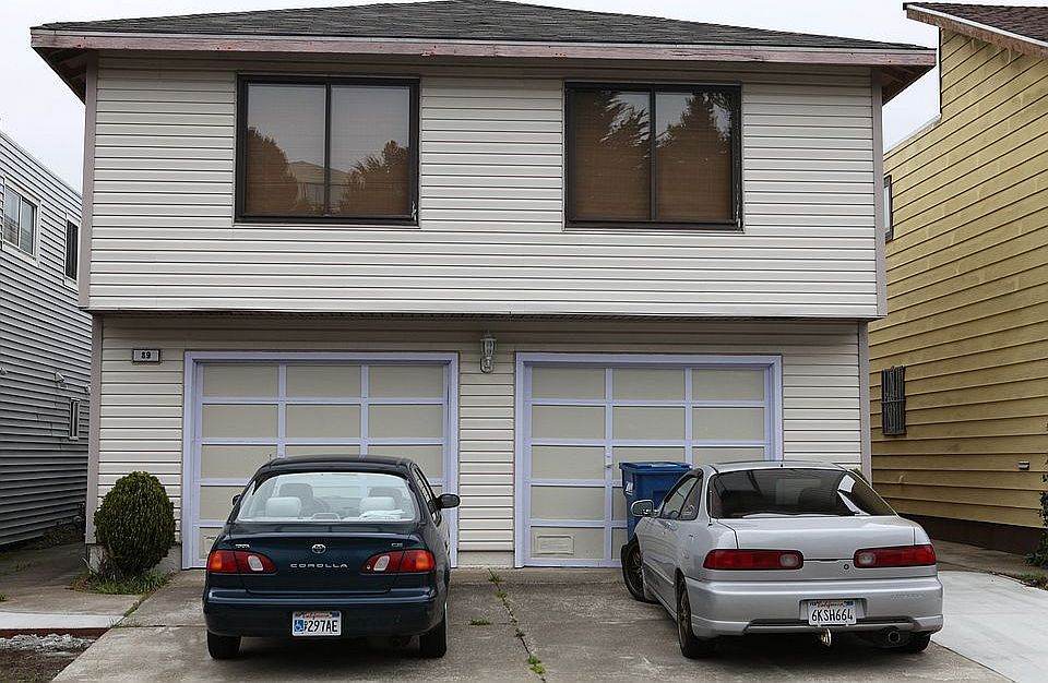 1st image of 89 Hampshire Ave