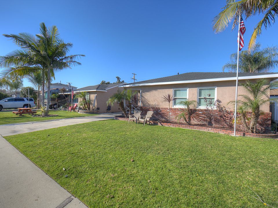 2nd image of 6043 Hersholt Ave