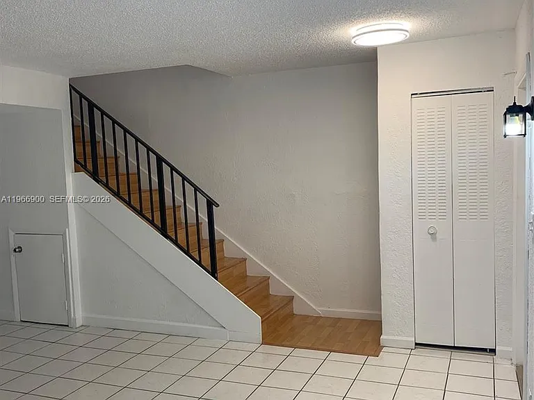 6520 SW 41st St #6520 — Photo 6