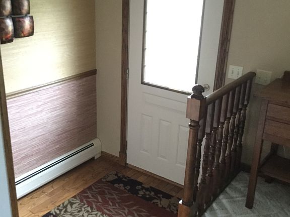 2nd image of 1737 Hoyt Ave