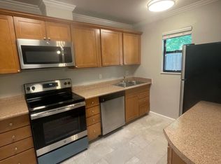 36 Camelback Ct, Pleasant Hill, CA 94523