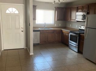 2414 W Earll Dr, Phoenix, AZ 85015