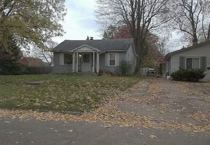 2nd image of 51 W Hopkins Ave