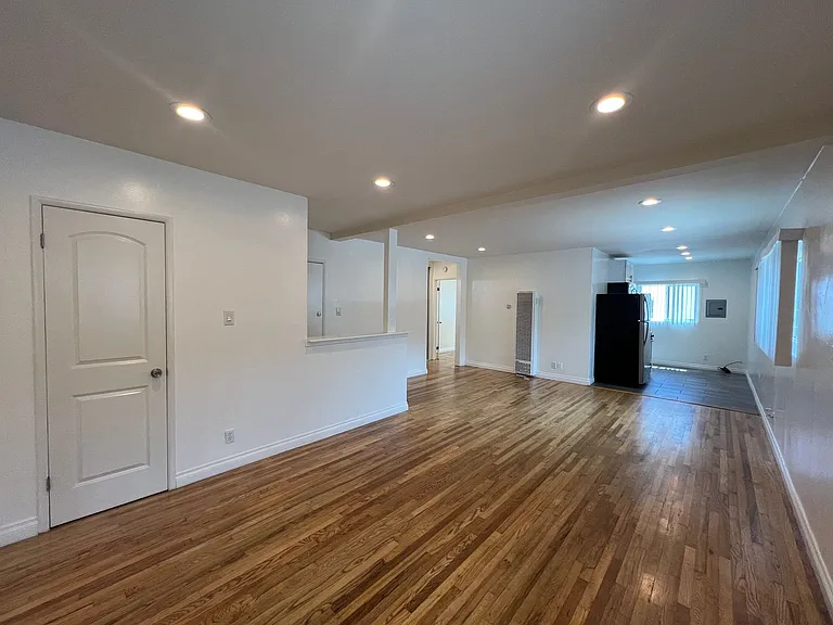 1024 Pico Blvd — Photo 1