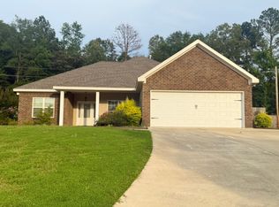 225 Ora Ln, Caledonia, MS 39740