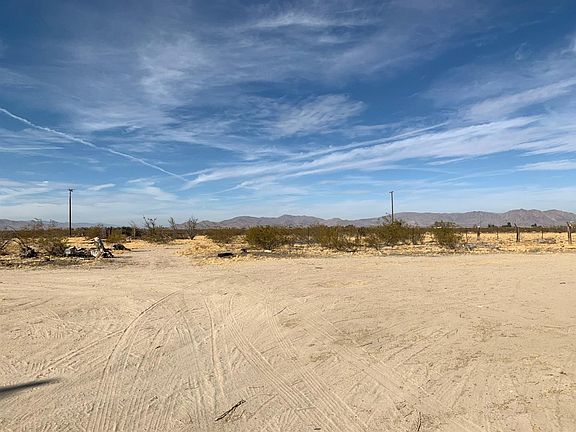 3rd image of 10980 Medanos Ave