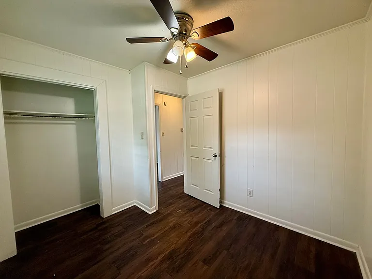 3705 Griffin St — Photo 11
