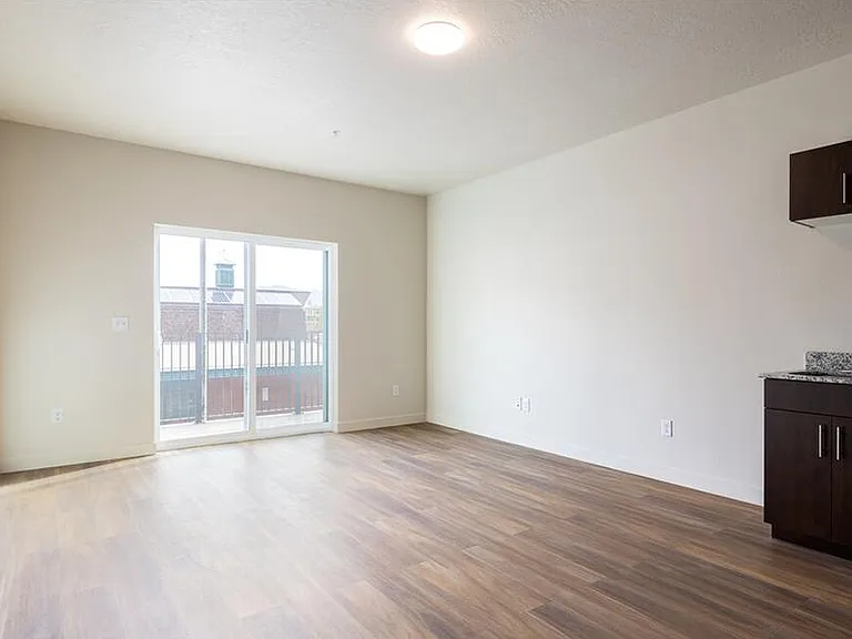 Fair Park Apartments — Photo 9