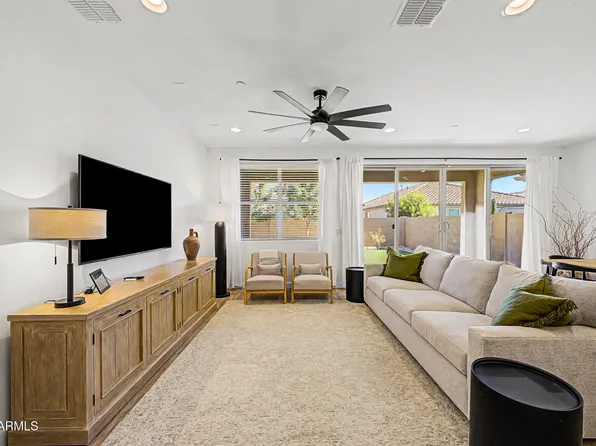 9837 E TIBURON Avenue, Mesa, AZ 85212