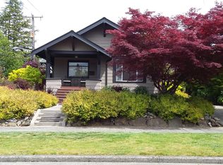 3202 39th Ave SW, Seattle, WA 98116