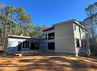 229 Hill Road, Southern Pines, NC 28387