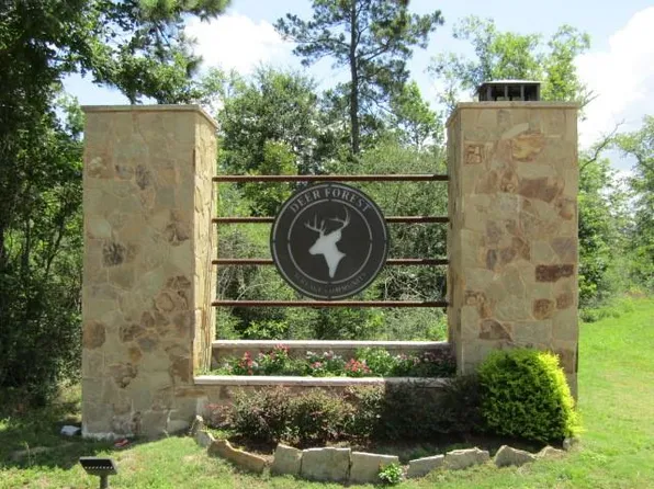 126 Traveler Trl, New Waverly, TX 77358