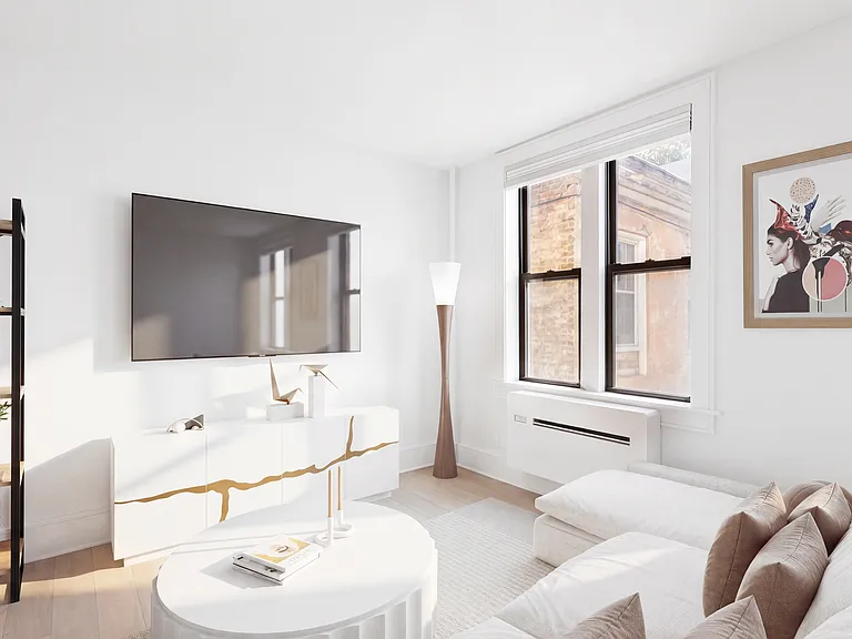 458 W 20th St #4D — Photo 3