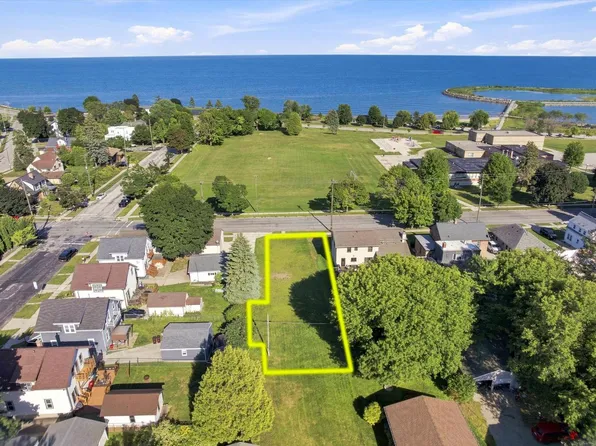 728 N 4TH STREET, Manitowoc, WI 54220