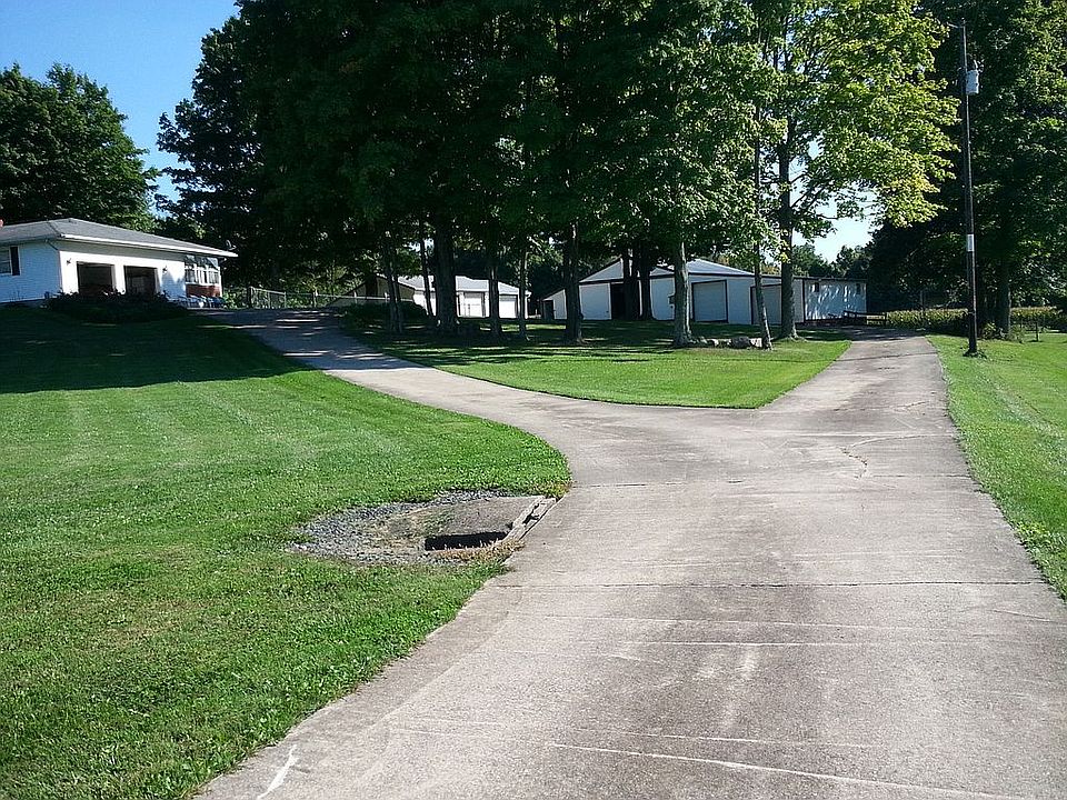 2nd image of 3766 Township Road 115