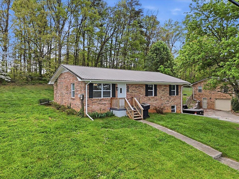 1st image of 1698 Elgin Dr