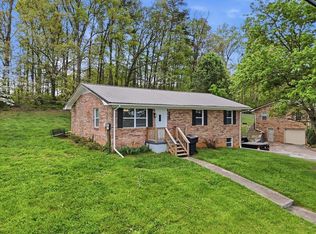 1698 Elgin Dr, Morristown, TN 37814