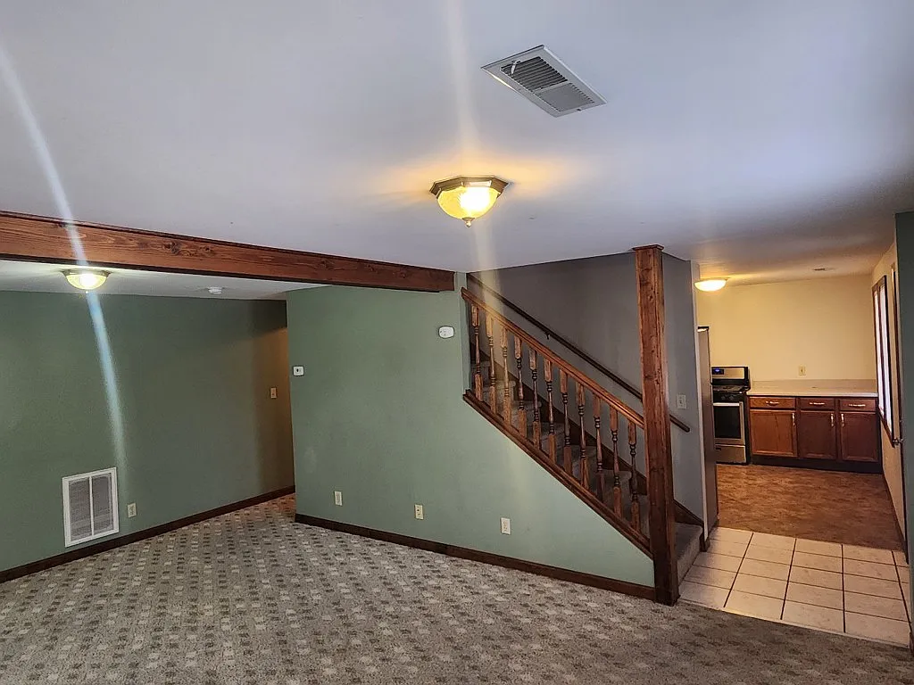Building Photo - 3311 State St #1