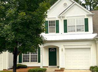 6834 Beverly Springs Dr, Charlotte, NC 28270