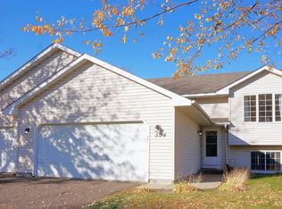 504 Heights Rd NW, Saint Michael, MN 55376