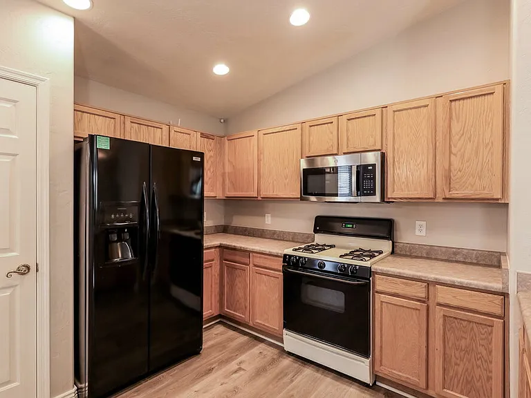 7625 S Athel Tree Dr — Photo 6