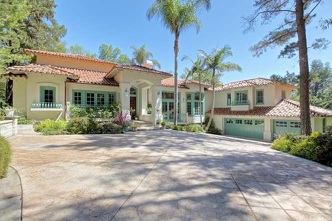 1st image of 9951 Highcliff Dr