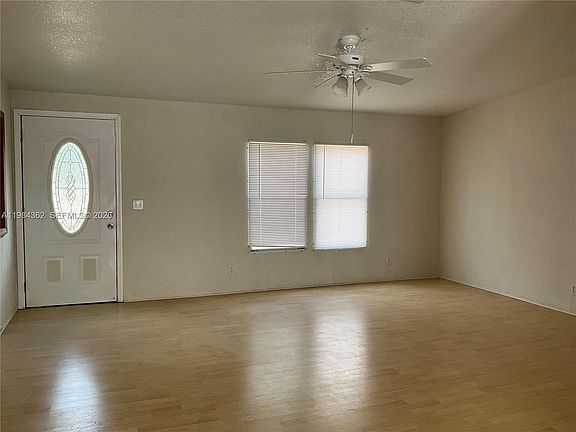 5th image of 34 Ridge Rd