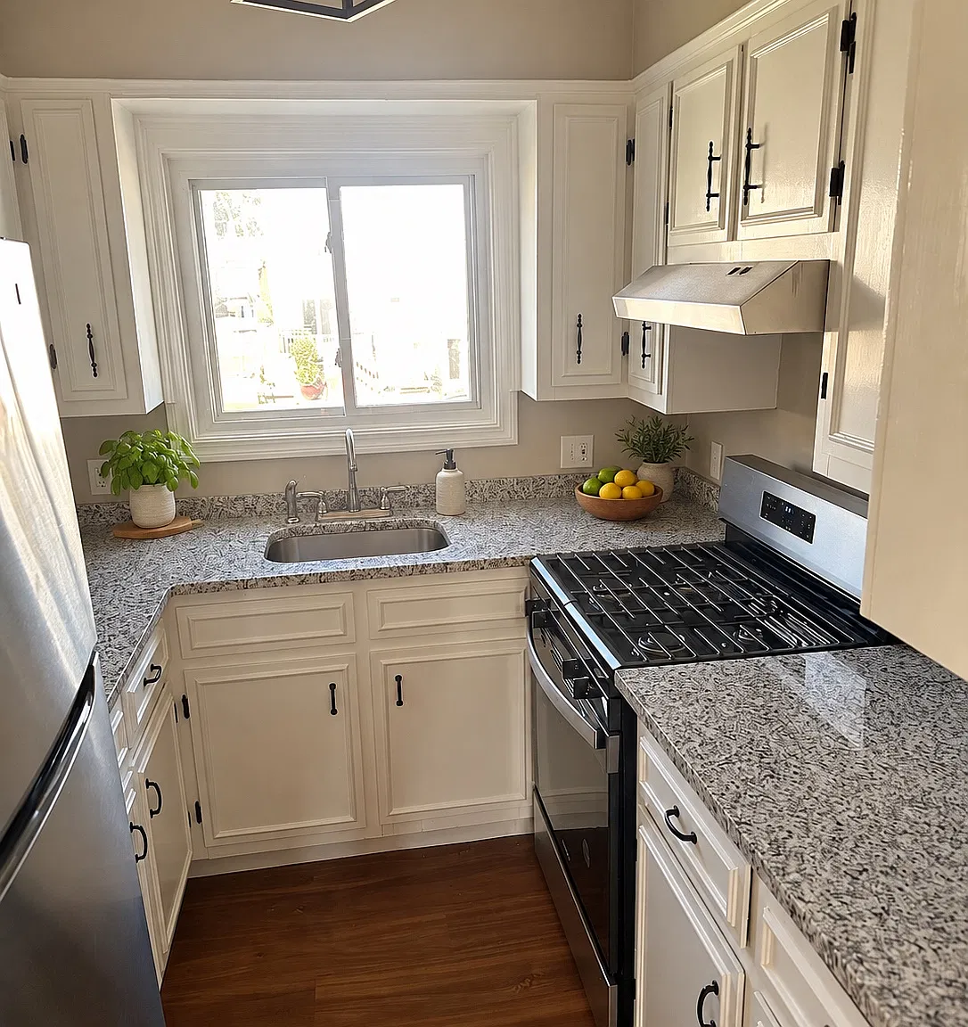 3 bed, 1197 sqft, $1,800 — Photo 2