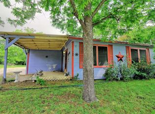 509 W 9th St, Kemp, TX 75143
